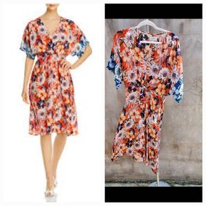 Johnny was Kade tie front kimono sleeve floral dress